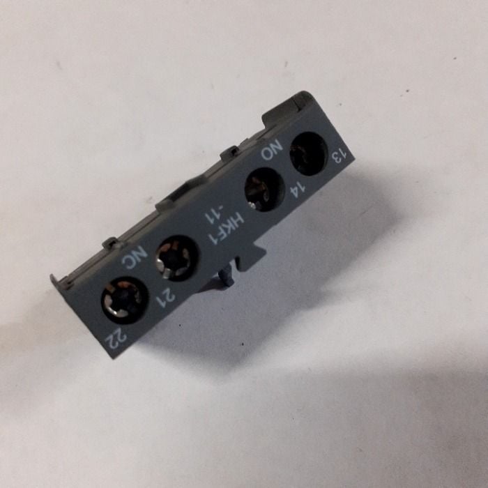 Circuit Breaker FOR OIL Injected Screw Compressors (1089955197) Service Parts air compressor